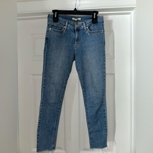 Levi’s 711 Skinny Jeans Metal Rivet Embellished Medium Wash Size 28